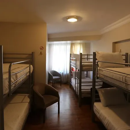 Bristol Albergue