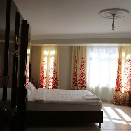 Bristol Хостел